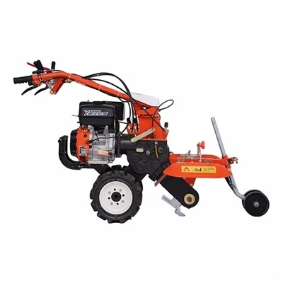 4WD-aanaardercultivator